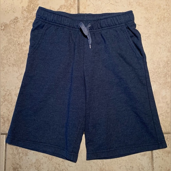 Cat & Jack 'At the Knee' Pull-On Knit Shorts - Picture 1 of 7